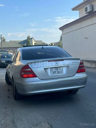 Mercedes E 320 2002, 288,946 km - 3.2 л - Bakı