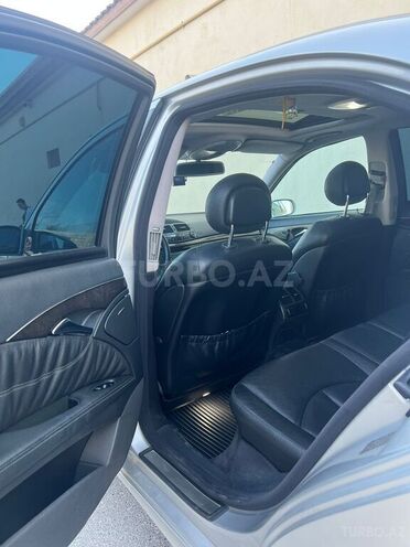 Mercedes E 320 2002, 288,946 km - 3.2 л - Bakı