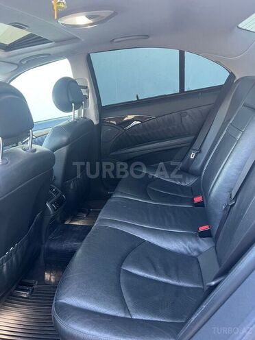 Mercedes E 320 2002, 288,946 km - 3.2 л - Bakı