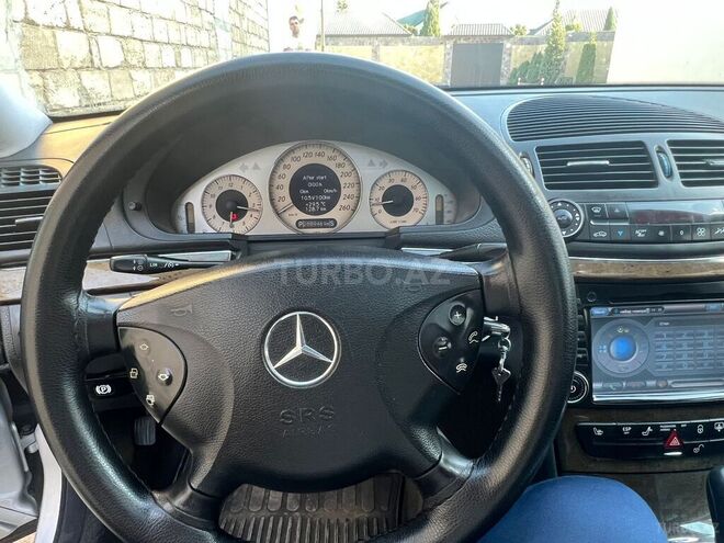 Mercedes E 320 2002, 288,946 km - 3.2 л - Bakı