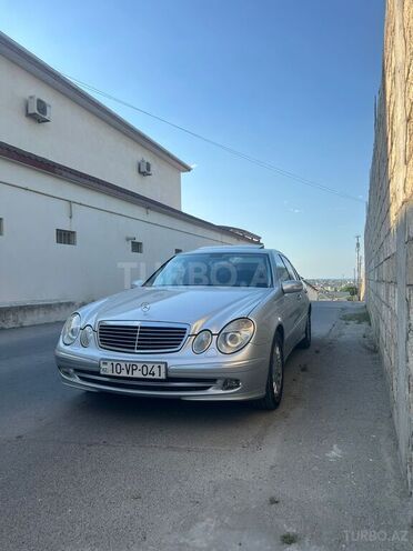 Mercedes E 320 2002, 288,946 km - 3.2 л - Bakı