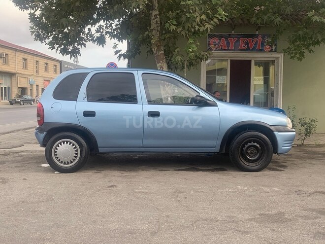 Opel Corsa 1994, 354,000 km - 1.4 l - Bakı