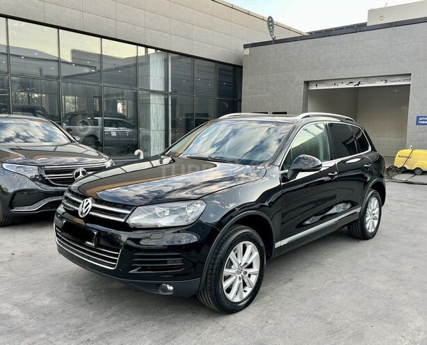 Volkswagen Touareg 2010, 192,500 km - 3.6 l - Bakı