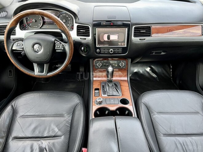 Volkswagen Touareg 2010, 192,500 km - 3.6 l - Bakı
