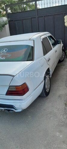 Mercedes E 200 1992, 312,312 km - 2.0 l - Bakı