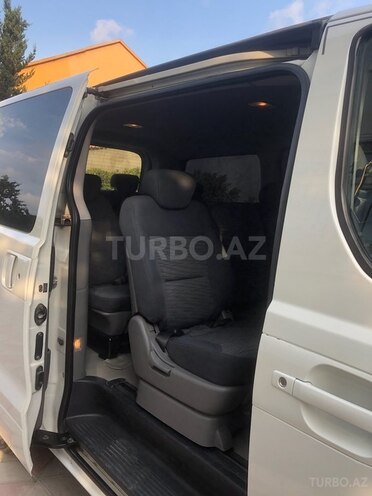 Hyundai H-1 2009, 217,000 km - 2.4 l - Bakı