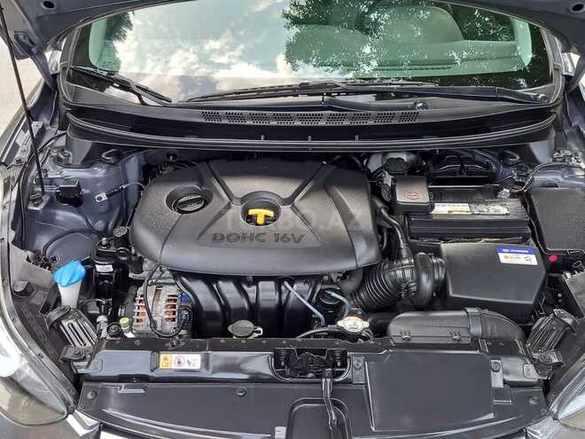 Hyundai Elantra 2015, 141,000 km - 1.8 l - Bakı