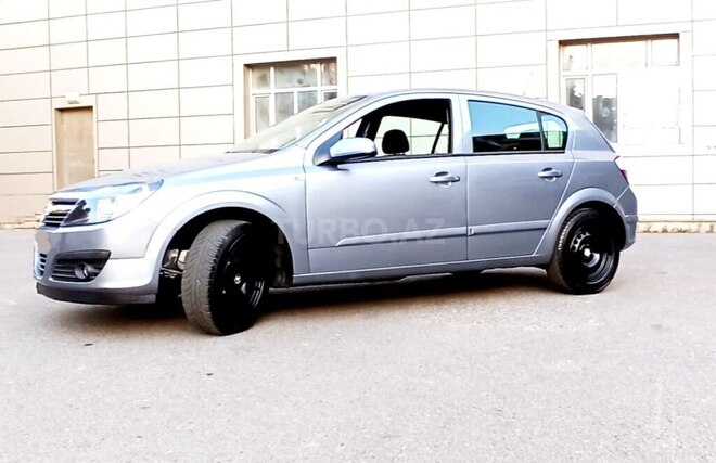 Opel Astra 2005, 170,000 km - 1.4 l - Bakı