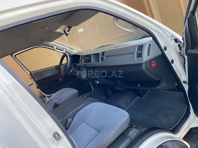 Toyota HiAce 2013, 218,000 km - 2.5 l - Bakı