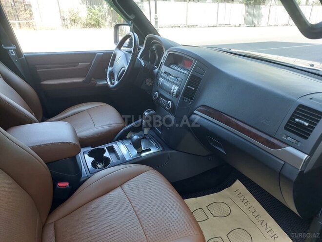 Mitsubishi Pajero 2014, 145,000 km - 3.8 l - Bakı