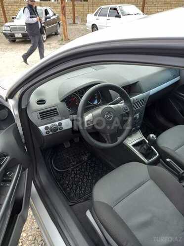 Opel Astra 2004, 158,000 km - 1.4 l - Gəncə