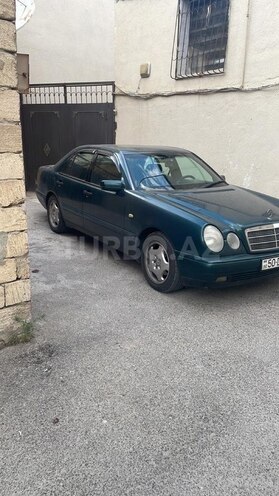 Mercedes E 240 1998, 237,000 km - 2.4 л - Bakı