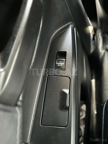 Toyota Land Cruiser 2011, 365,000 km - 4.0 l - Bakı