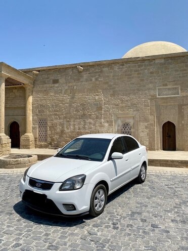Kia Rio 2011, 324,000 km - 1.4 l - Bakı