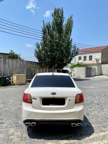 Kia Rio 2011, 324,000 km - 1.4 l - Bakı