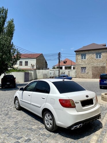Kia Rio 2011, 324,000 km - 1.4 l - Bakı