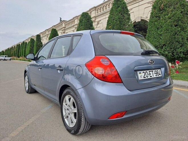 Kia Ceed 2007, 210,000 km - 1.4 l - Gəncə