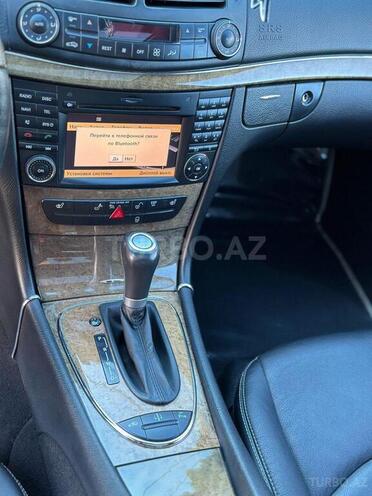 Mercedes E 350 2008, 220,800 km - 3.5 l - Bakı