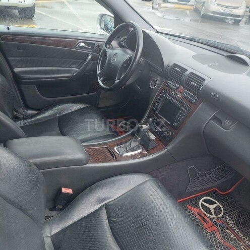 Mercedes C 320 2000, 409,009 km - 3.2 l - Bakı