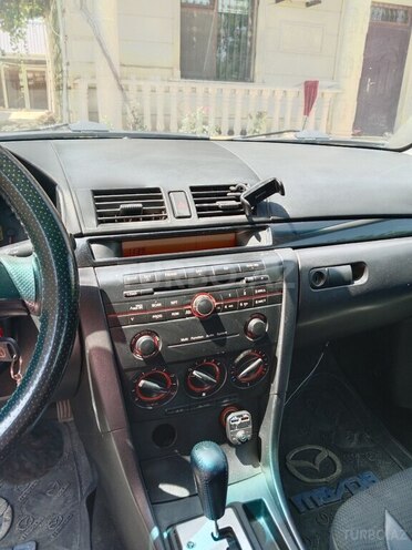 Mazda 3 2005, 295,000 km - 2.0 l - Bakı