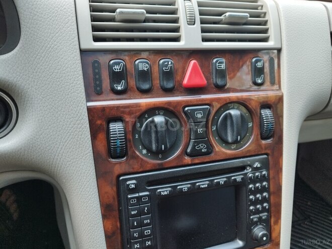 Mercedes E 280 1999, 260,000 km - 2.8 л - Bakı