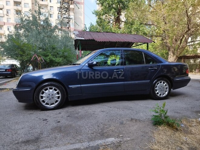 Mercedes E 280 1999, 260,000 km - 2.8 л - Bakı