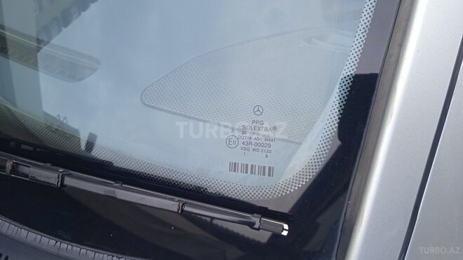 Mercedes E 270 2001, 405,000 km - 2.7 l - Bakı