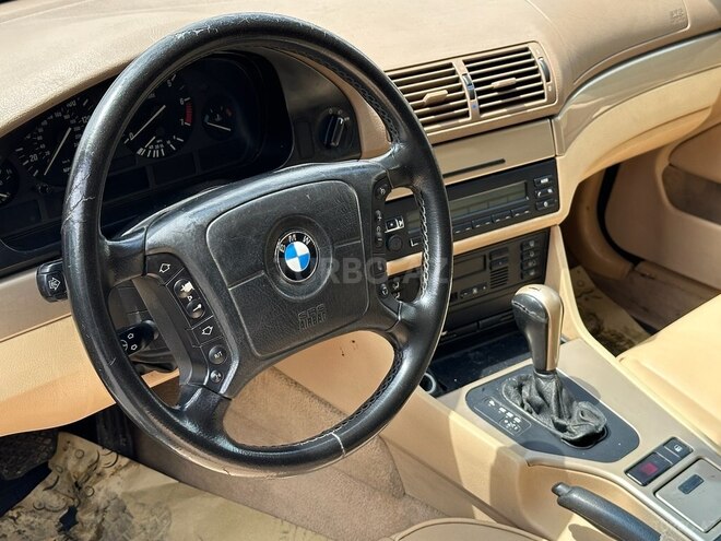 BMW 525 2001, 215,000 km - 2.5 л - Bakı