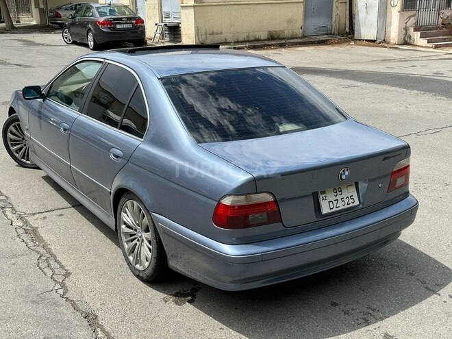 BMW 525 2001, 215,000 km - 2.5 л - Bakı