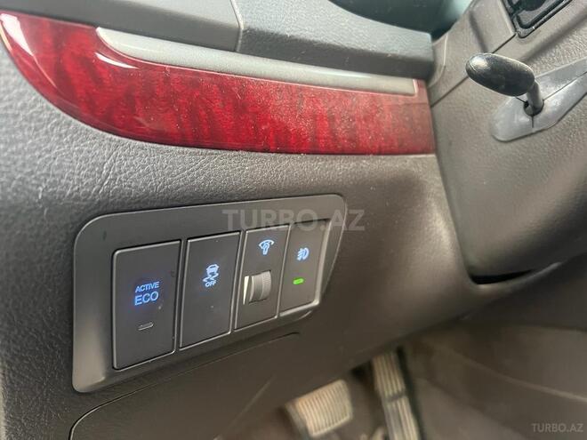 Hyundai Santa Fe 2010, 178,000 km - 2.0 l - Bakı