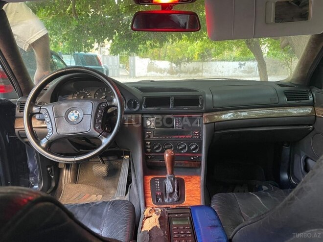 BMW 730 1996, 300,000 km - 3.0 l - Bakı