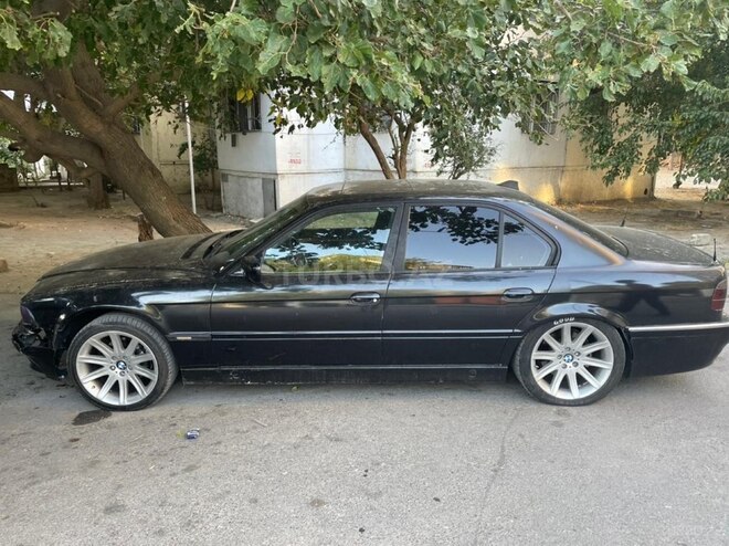 BMW 730 1996, 300,000 km - 3.0 l - Bakı