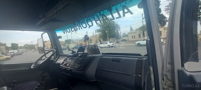 Mercedes Atego 818 2002, 688,000 km - 4.3 l - Tərtər