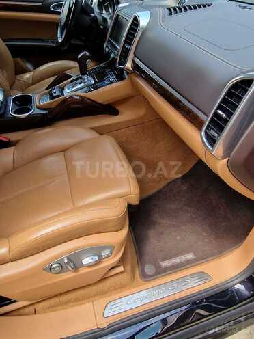 Porsche Cayenne GTS 2012, 76,000 km - 4.8 l - Bakı