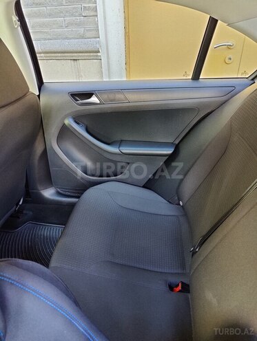 Volkswagen Jetta 2016, 86,850 km - 1.4 л - Bakı