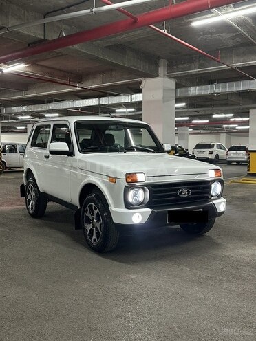 LADA (VAZ) Niva 2021, 9,600 km - 1.7 l - Gəncə