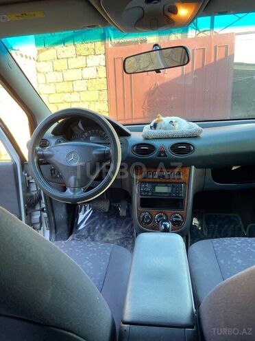 Mercedes A 160 2002, 196,897 km - 1.6 л - Sumqayıt