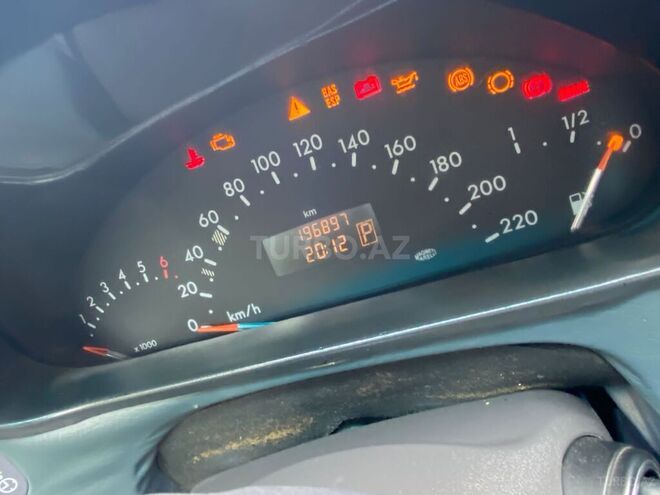 Mercedes A 160 2002, 196,897 km - 1.6 л - Sumqayıt