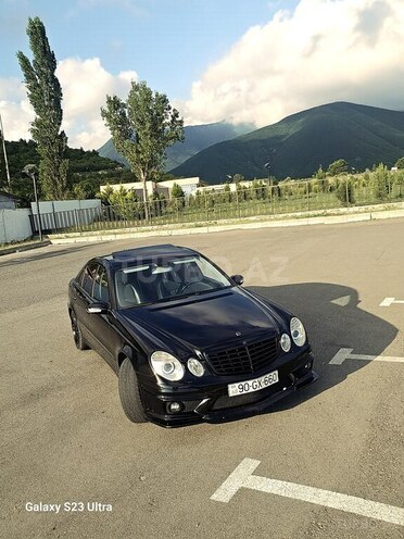 Mercedes E 240 2003, 280,000 km - 2.4 l - Şəki