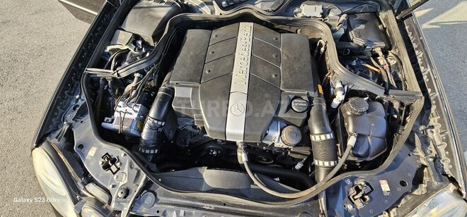 Mercedes E 240 2003, 280,000 km - 2.4 l - Şəki