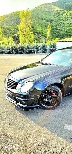 Mercedes E 240 2003, 280,000 km - 2.4 l - Şəki