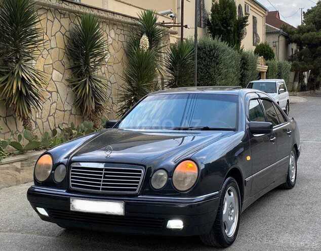 Mercedes E 230 1995, 426,000 km - 2.3 l - Bakı