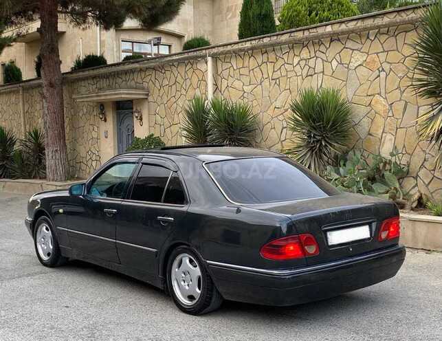 Mercedes E 230 1995, 426,000 km - 2.3 l - Bakı