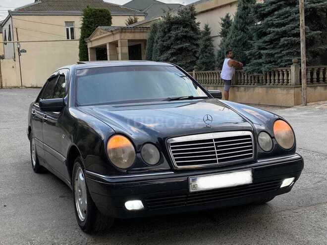 Mercedes E 230 1995, 426,000 km - 2.3 l - Bakı