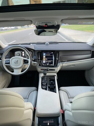 Volvo  2017, 127,000 km - 2.0 l - Bakı