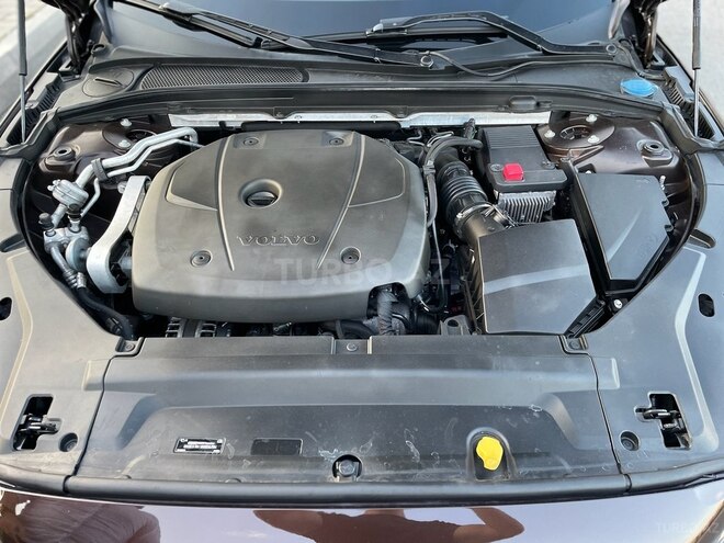Volvo  2017, 127,000 km - 2.0 l - Bakı