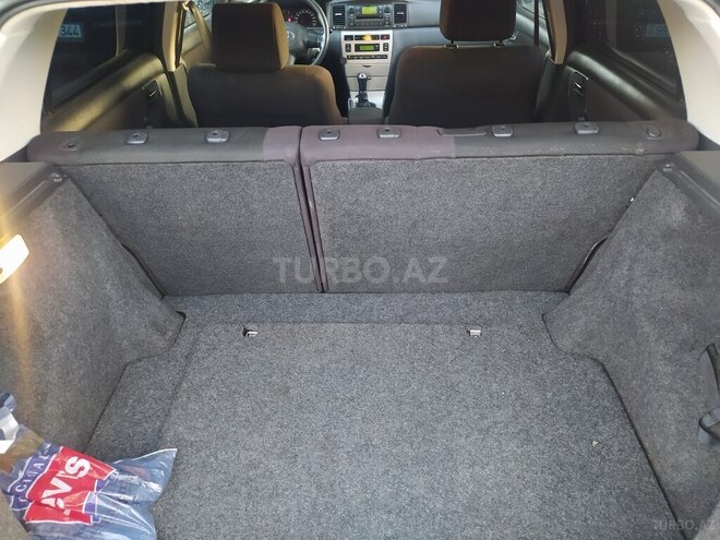 Toyota Corolla 2006, 200,000 km - 1.4 l - Bakı