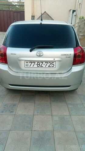 Toyota Corolla 2004, 236,000 km - 1.4 l - Bakı