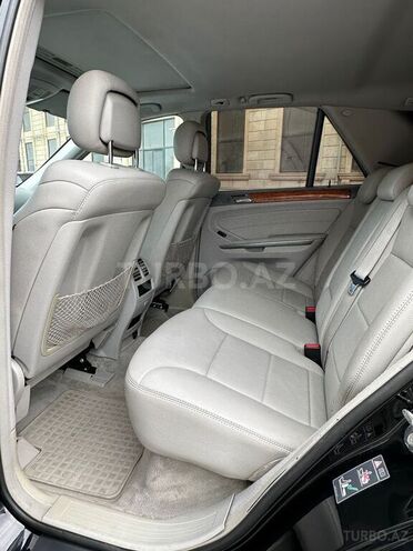 Mercedes ML 350 2009, 249,000 km - 3.5 l - Bakı