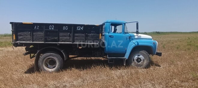 ZIL 131 1988, 289,000 km - 4.7 l - Neftçala